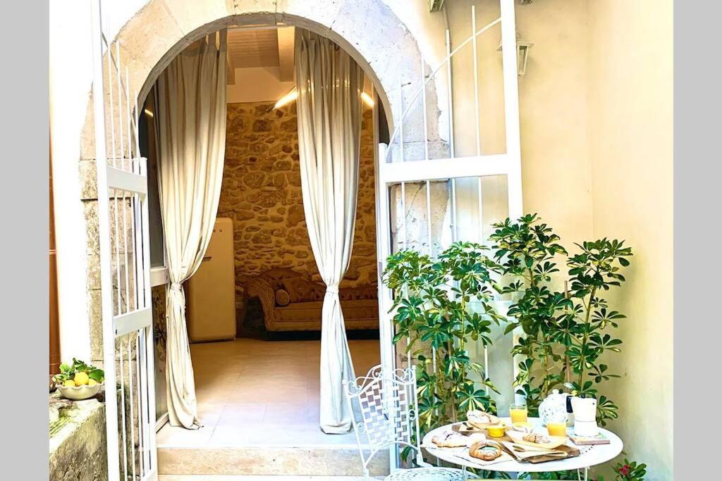 Lemon Suite Ortigia Syracuse Bagian luar foto